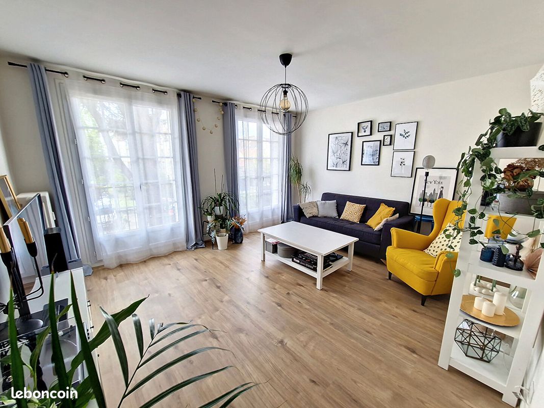 Appartement 3 pièces 75 m² · à Étampes · 75 m² · 129 000 €