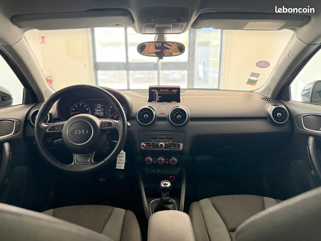 Audi A1 1.0 TFSI ultra 95 Ambiente (image 16)