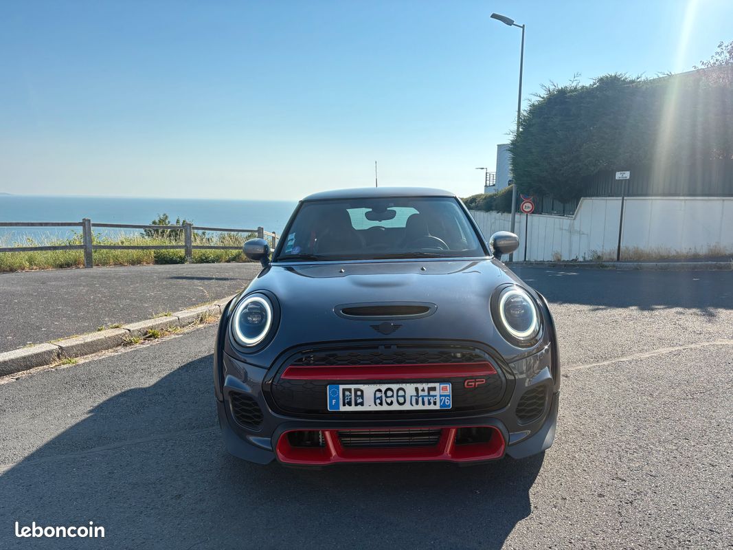 MINI John Cooper Works GP3 – 306 ch – N° 737/3000 – Édition ultra exclusive (image 7)