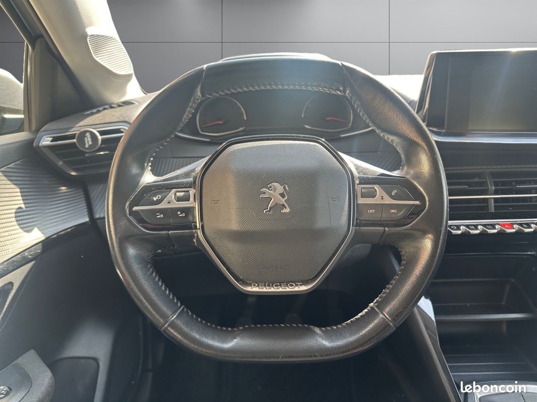 PEUGEOT 208 BUSINESS Active Business ( SUIVIE UNIQUEMENT PEUGEOT + Distribution effectuée ) (image 12)