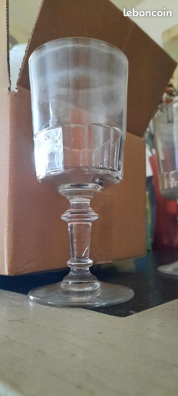 6 anciens verres modèle mirabeau 16 cms (image 1)
