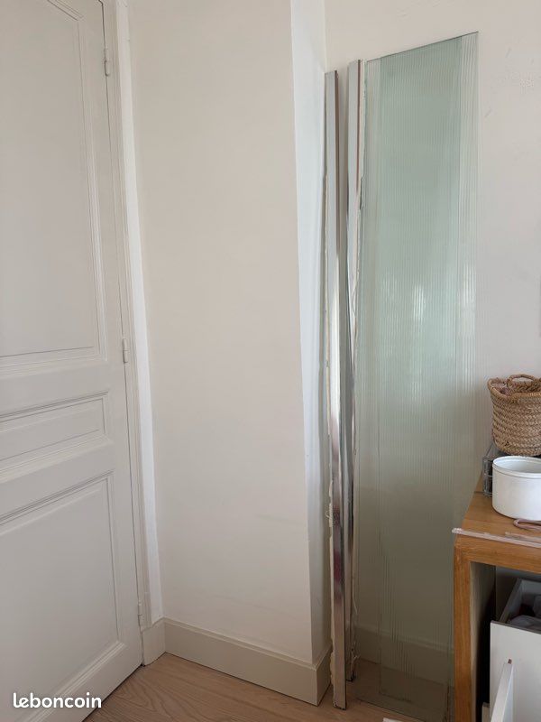 Parois de douche verre rainuré / verre flûte (image 1)