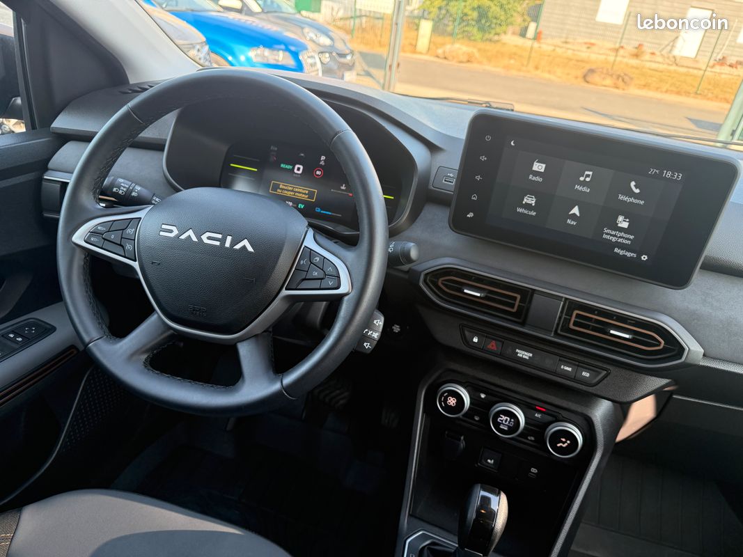Dacia Jogger 1.6 hybrid 140ch Extreme+ 7 places (image 7)
