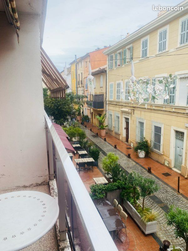 Appartement 1 pièce 27 m² · à La Seyne-sur-Mer · 27 m² · 730 €/mois