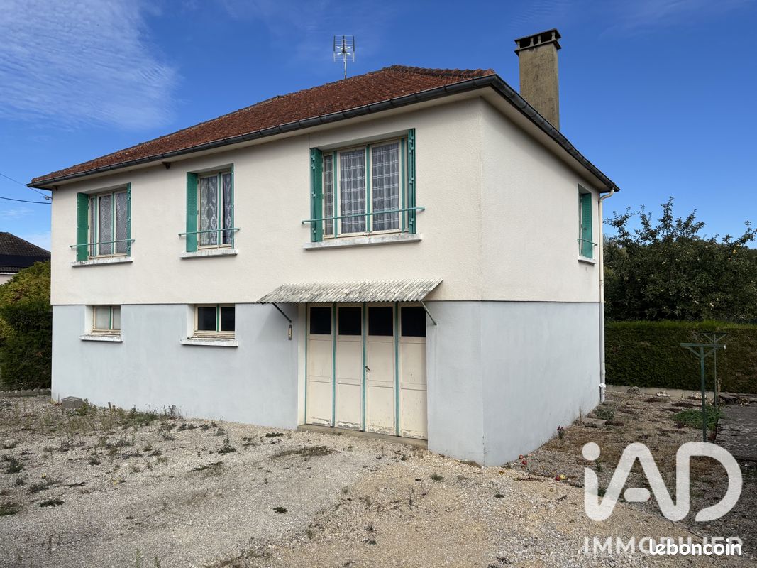 Maison 4 pièces 69 m² · à Esnon · 69 m² · 82 000 €