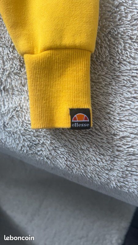 mise en charge Portail Expansion ellesse torices sweat à capuche But plume serre