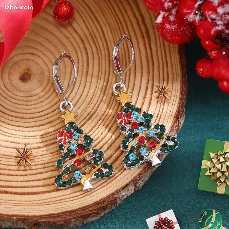 Boucles D’oreilles Fantaisie Pendantes Pour Noël - Style Festif Et Ludique