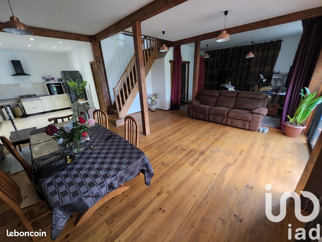 Maison 6 pièces 123 m² · à Séranvillers-Forenville · 123 m² · 231 000 €