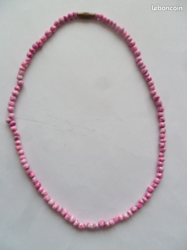 Collier fin perles roses tbe (image 1)