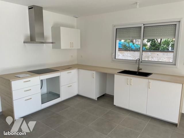 Maison a louer decines-charpieu - 91 m2 - Surfyn