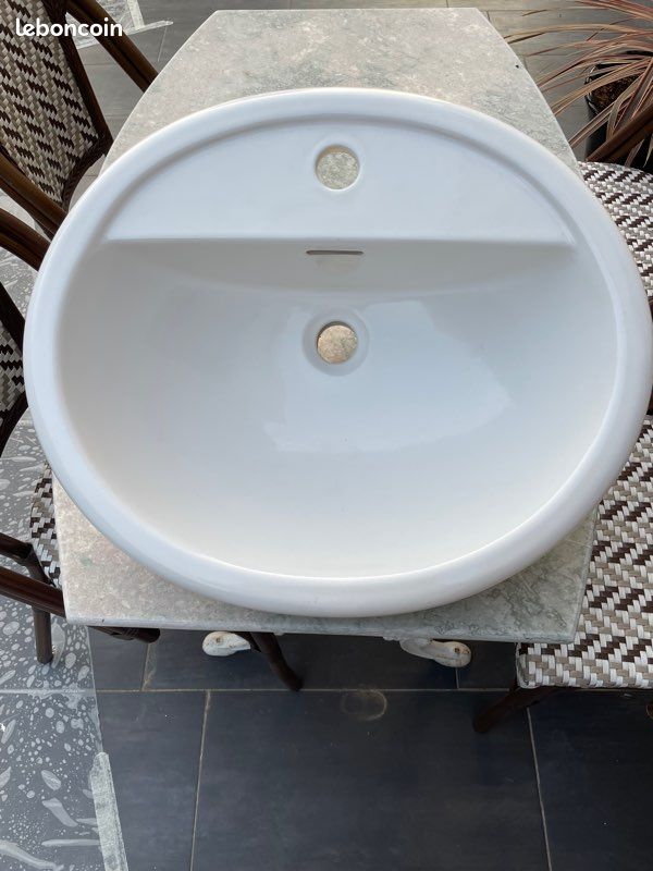 Lavabo (image 1)