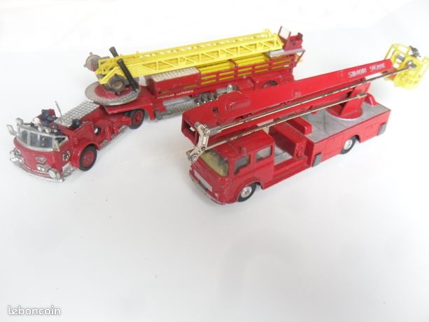 Bolbec. Collision entre un camion de pompiers et une voiture lors d'un