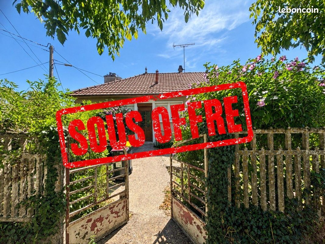 Maison 4 pièces 80 m² · à La Guerche-sur-l'Aubois · 80 m² · 55 000 €