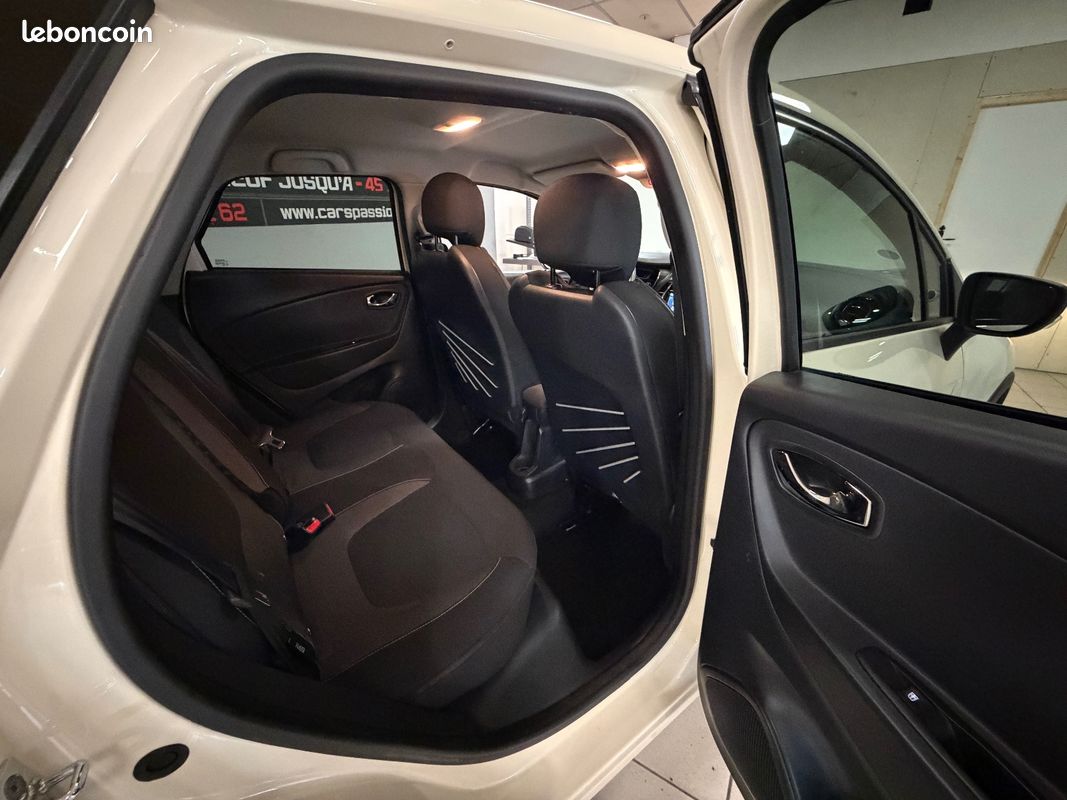 RENAULT CAPTUR TCe 120 Intens EDC (image 15)
