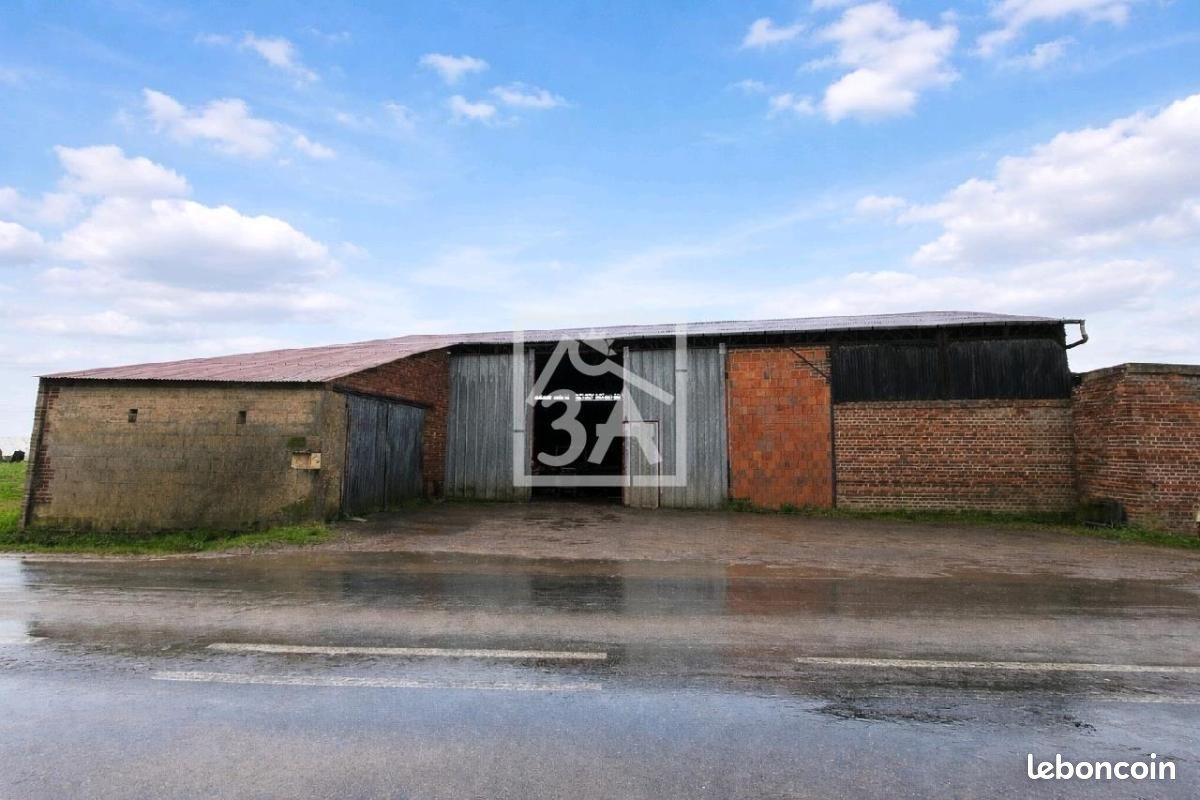 Local commercial 254 m² · à Saint-Omer · 254 m² · 86 672 €