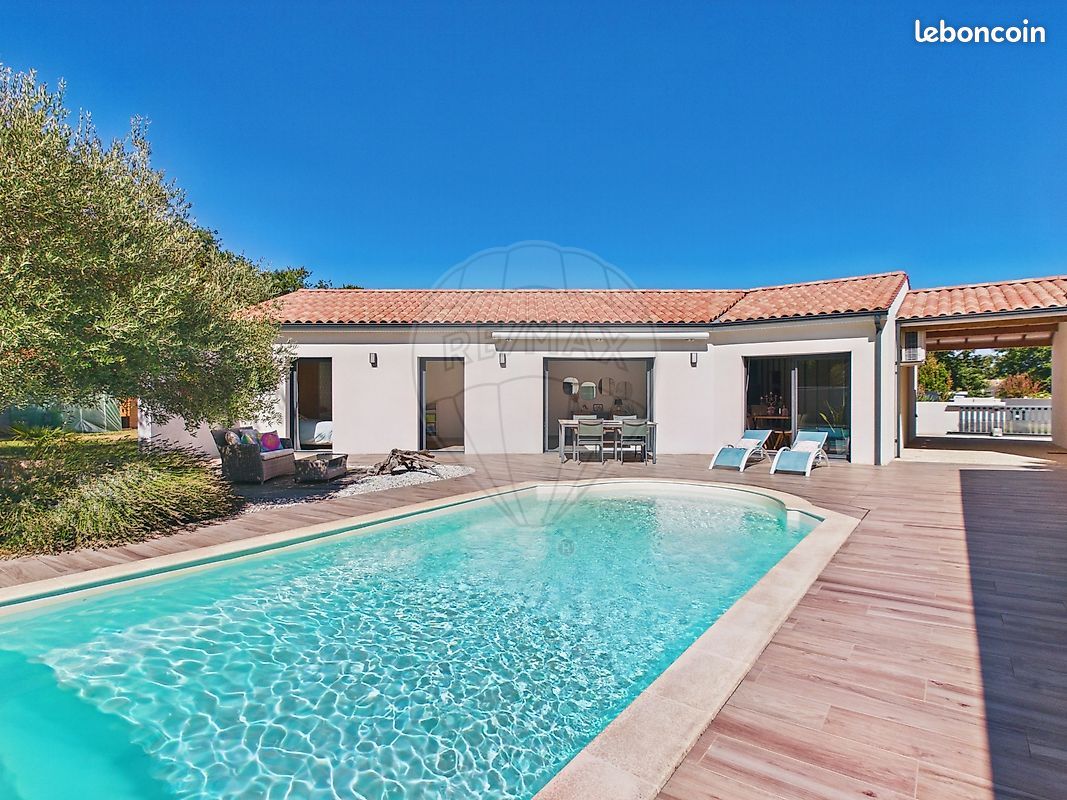 Maison 5 pièces 142 m² · à Breuillet · 142 m² · 649 000 €