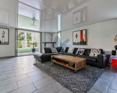 Maison 980 000 € - 189 m²