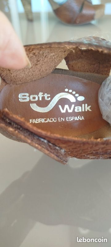 Sandales en cuir Soft Walk. T37. Neuves (image 3)