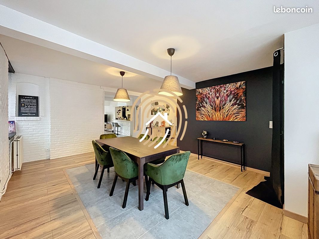 Maison 7 pièces 166 m² · à Roost-Warendin · 166 m² · 290 000 €