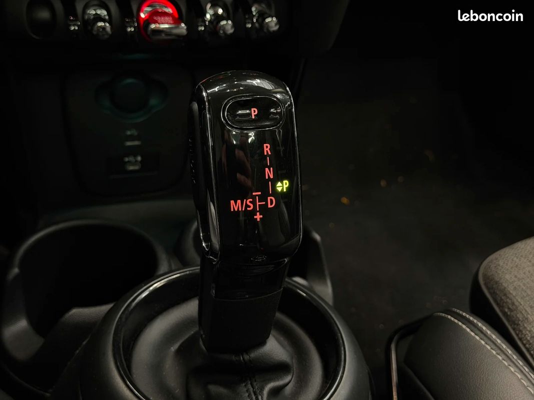 MINI COOPER 1.5 136ch BVA CAMDEN / TOIT OUVRANT / LED INTERIEUR (image 15)