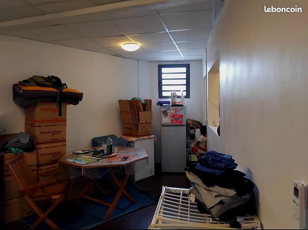 Appartement 1 pièce 24 m² · à Saint-Pierre · 24 m² · 750 €