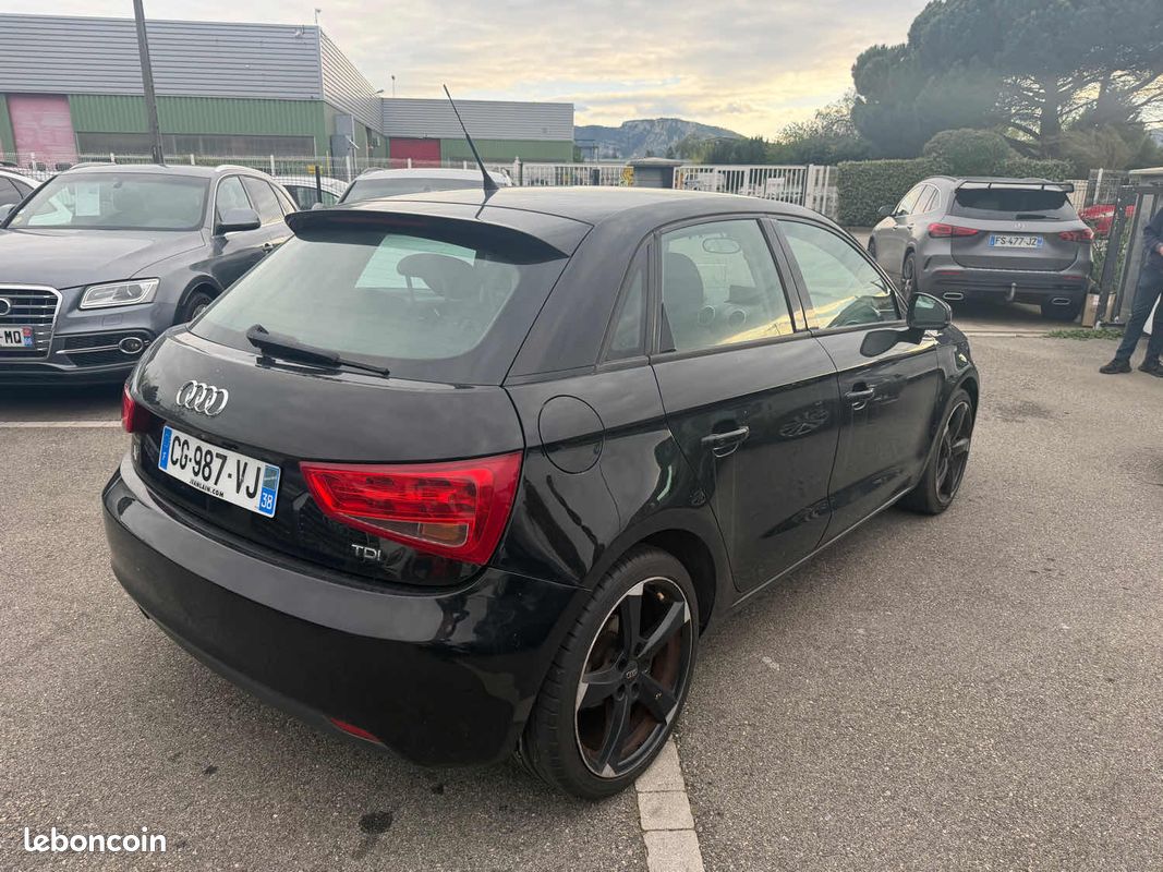 Audi a1 sportback 1.6 tdi 90ch ambition luxe garantie (image 4)