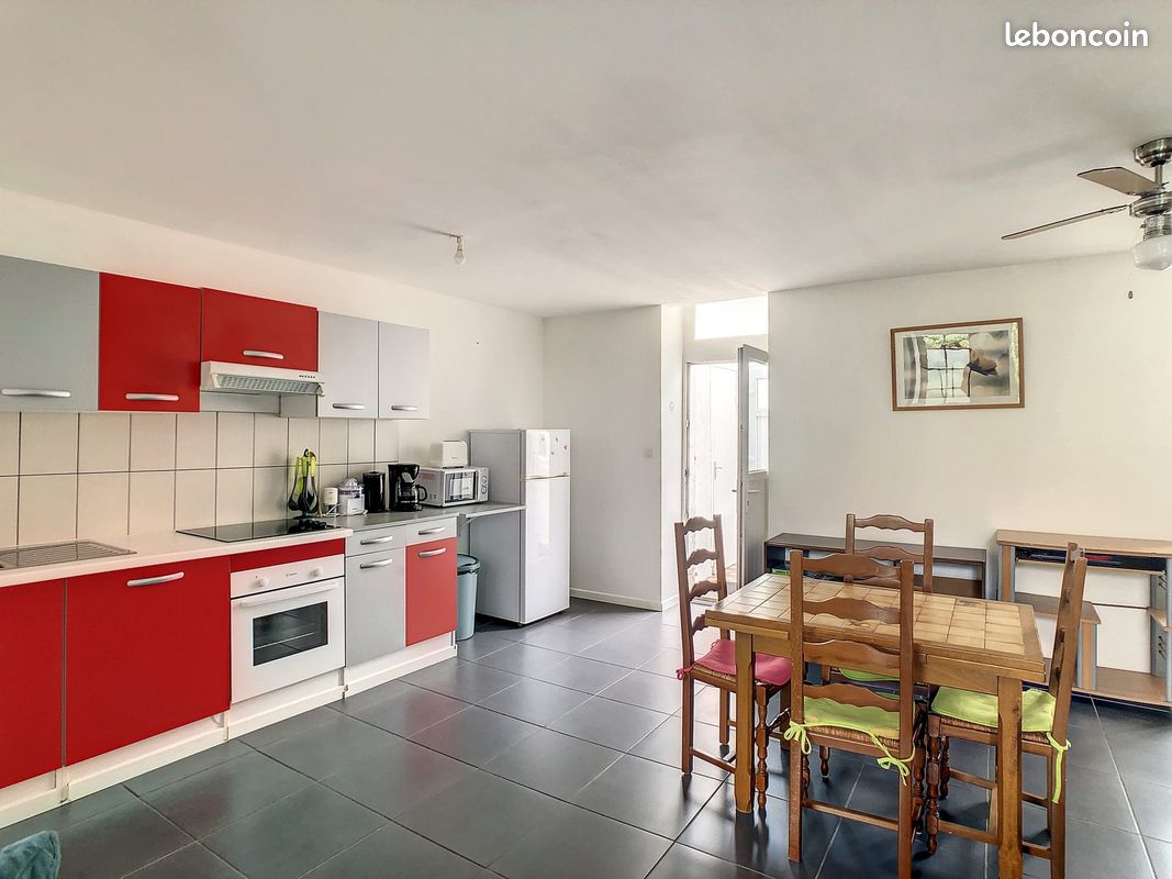 Maison 3 pièces 54 m² · à La Rochelle · 54 m² · 750 €