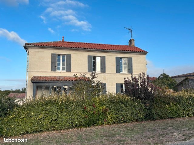 Maison 5 pièces 96 m² · à Saint-Ciers-du-Taillon · 96 m² · 165 000 €
