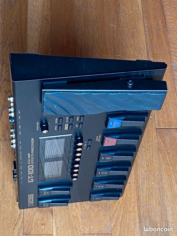 BOSS GT-100 – Multi-effets guitare professionnel – État neuf (image 12)