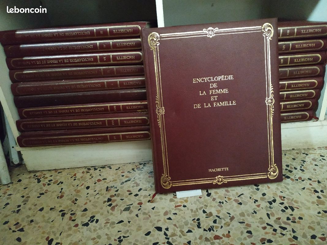 Collection complète livre en cuir (image 1)