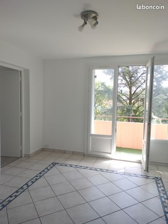 Loue Appartement T4