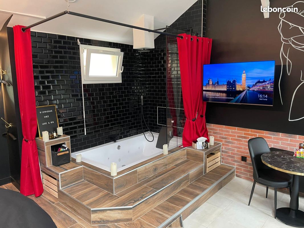 Maison 1 pièce 30 m² · à Condé-Sainte-Libiaire · 30 m² · 249 000 €