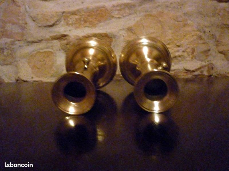 Paire de bougeoirs en cuivre (image 3)