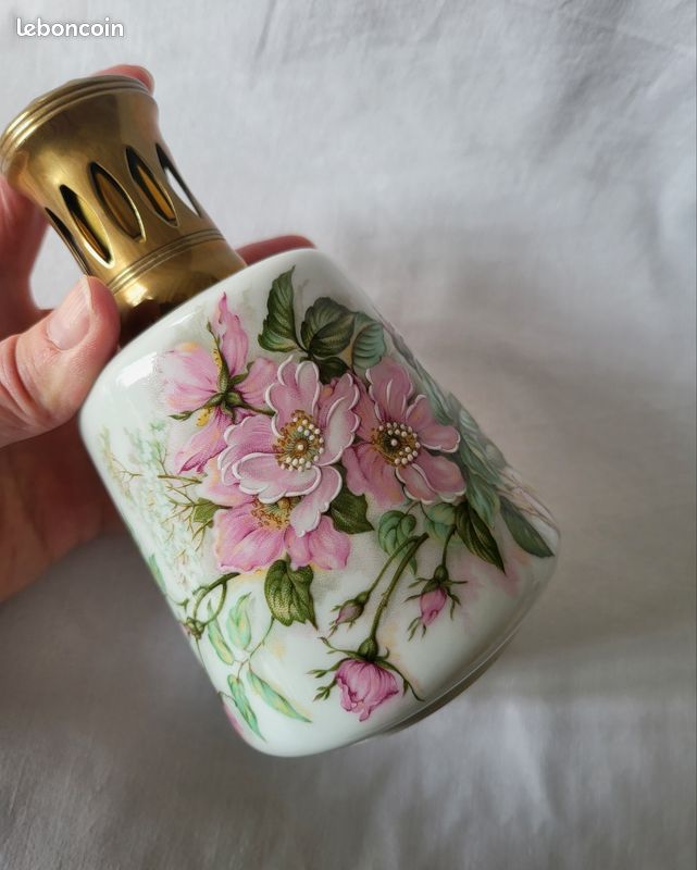 Lampe Berger Décorative Rose – Modèle D'occasion, Fonctionnelle