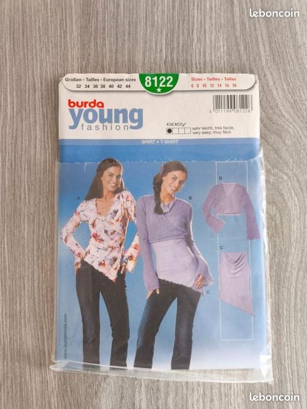 Patron Burda Young Fashion 8122 - T-shirt et top ajuste - Tailles 32 a 44 (image 1)
