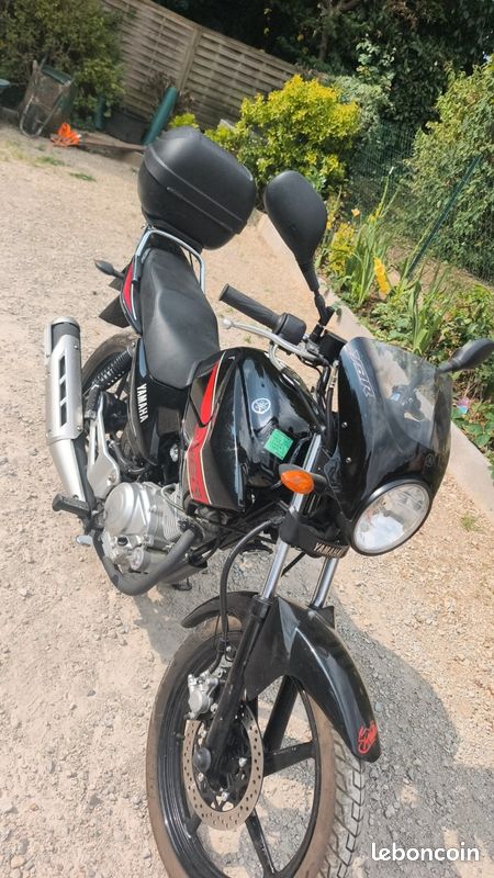 Yamaha YBR 125 (image 1)