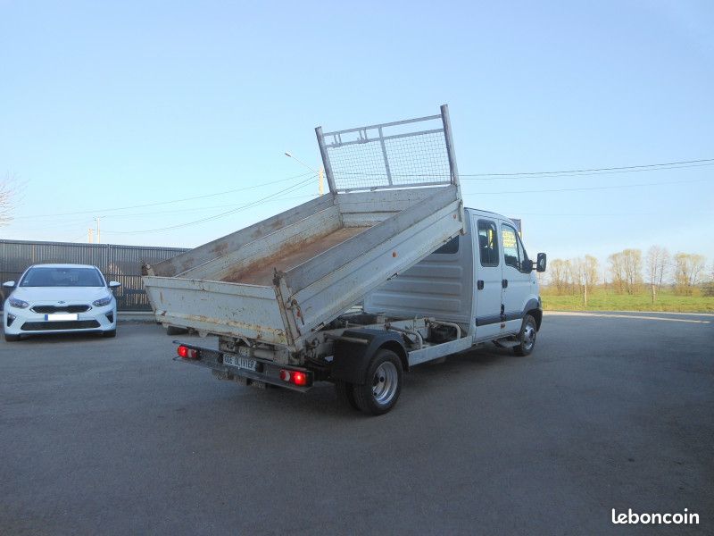 Renault trucks MASCOTT CCB BENNE DOUBLE CABINE (image 3)