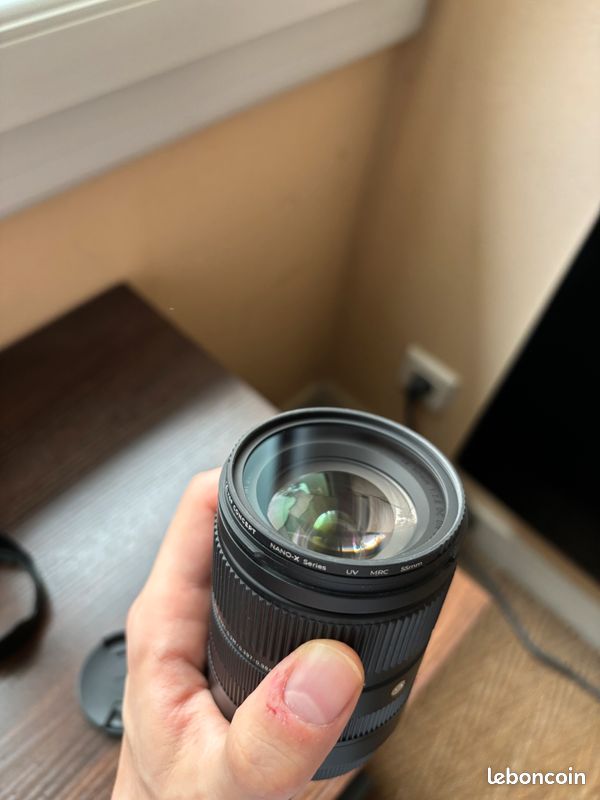 Sigma 18-50mm f/2.8 pour Fujifilm X (image 2)