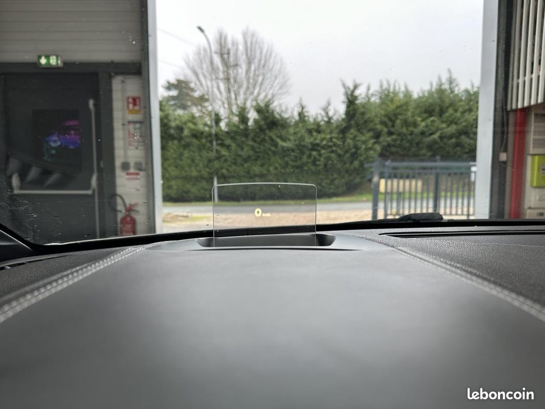 DS DS5 2.0 BlueHDi 16V 180 BV EAT6 BERLINE Sport Chic (image 18)