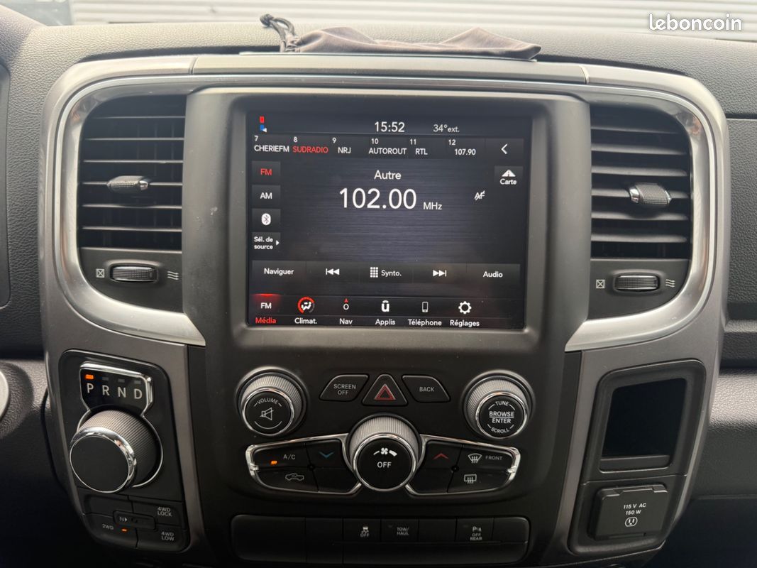 Dodge RAM 1500 4.7 V8 HEMI 401ch 1 ère main + TVA récupérable + Pas de Malus (image 11)