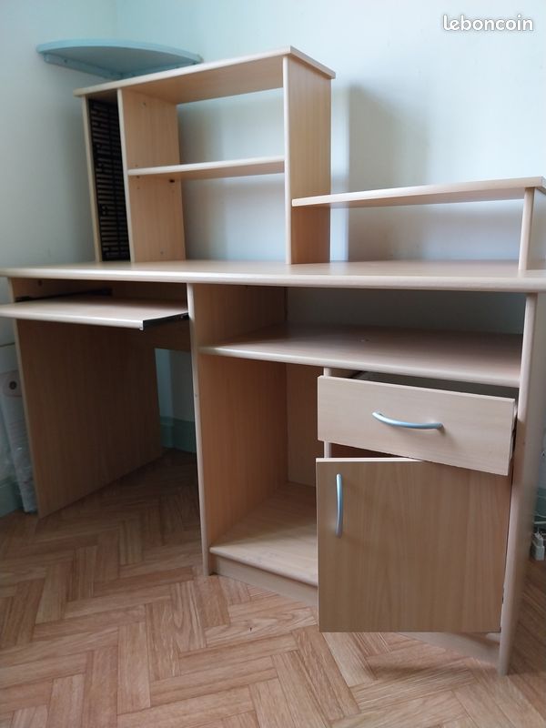 Vente d'un bureau (image 2)