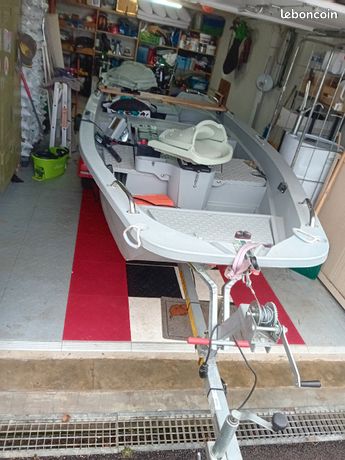 Vend barque Silurine Titanium 4,00M prête à pêcher - Communauté & Forum 