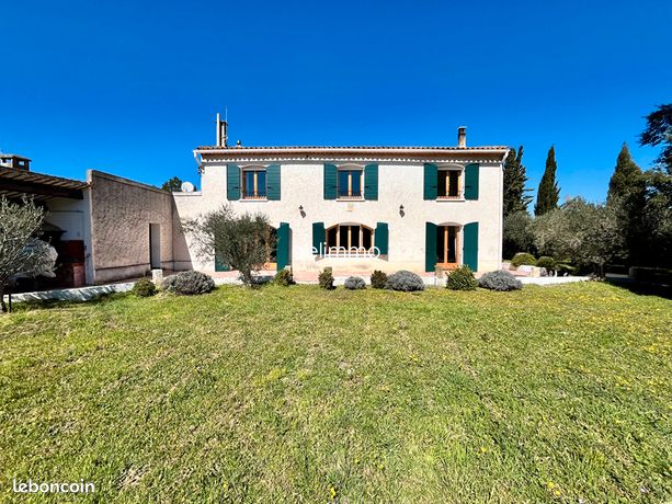 Maison 7 pièces 234 m²