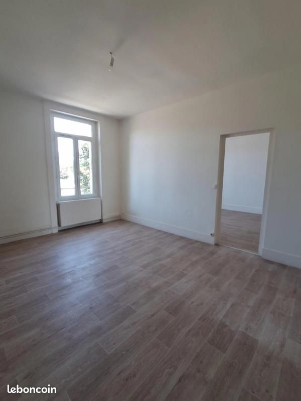Appartement 2 pièces 61 m² · à Firminy · 61 m² · 490 €/mois