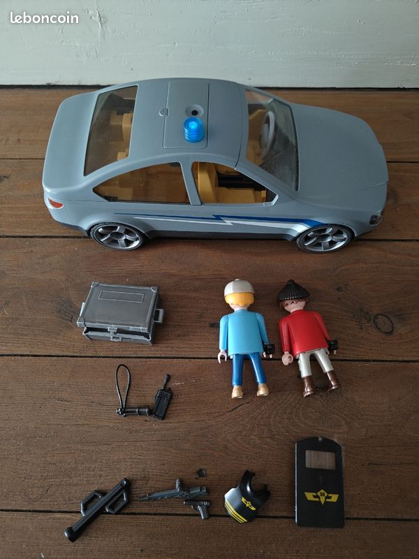 Police playmobil (image 2)