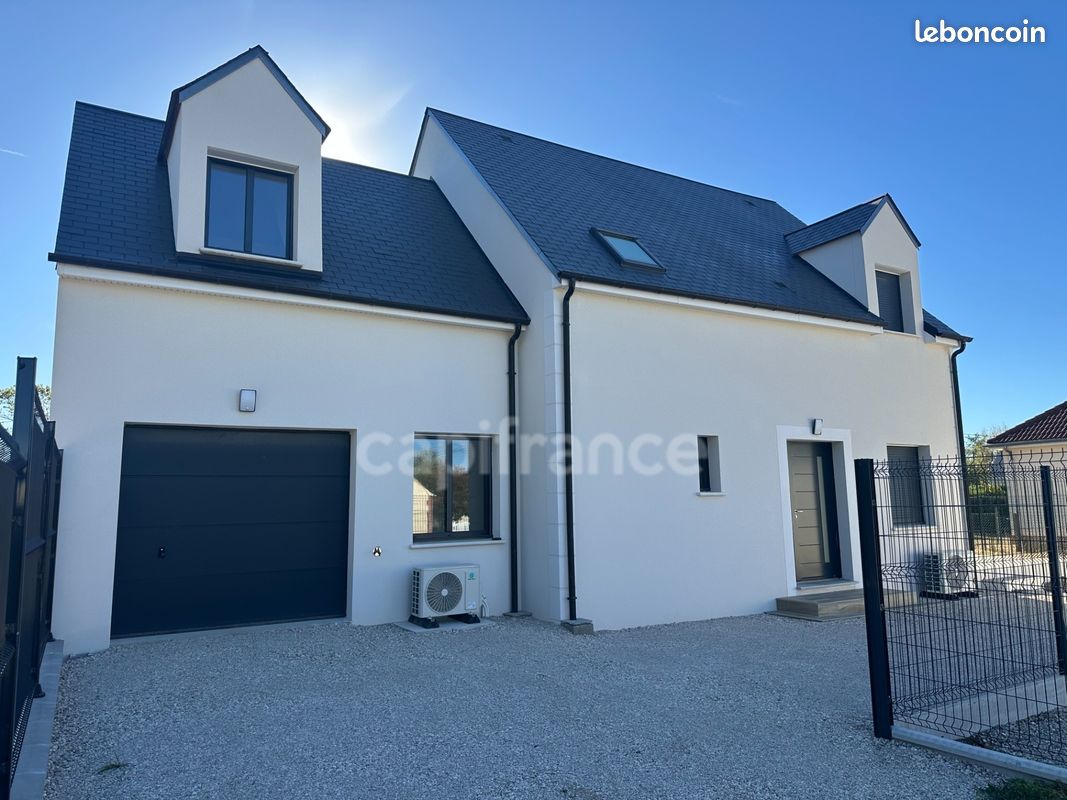 Maison 5 pièces 123 m² · à Darvoy · 123 m² · 315 900 €