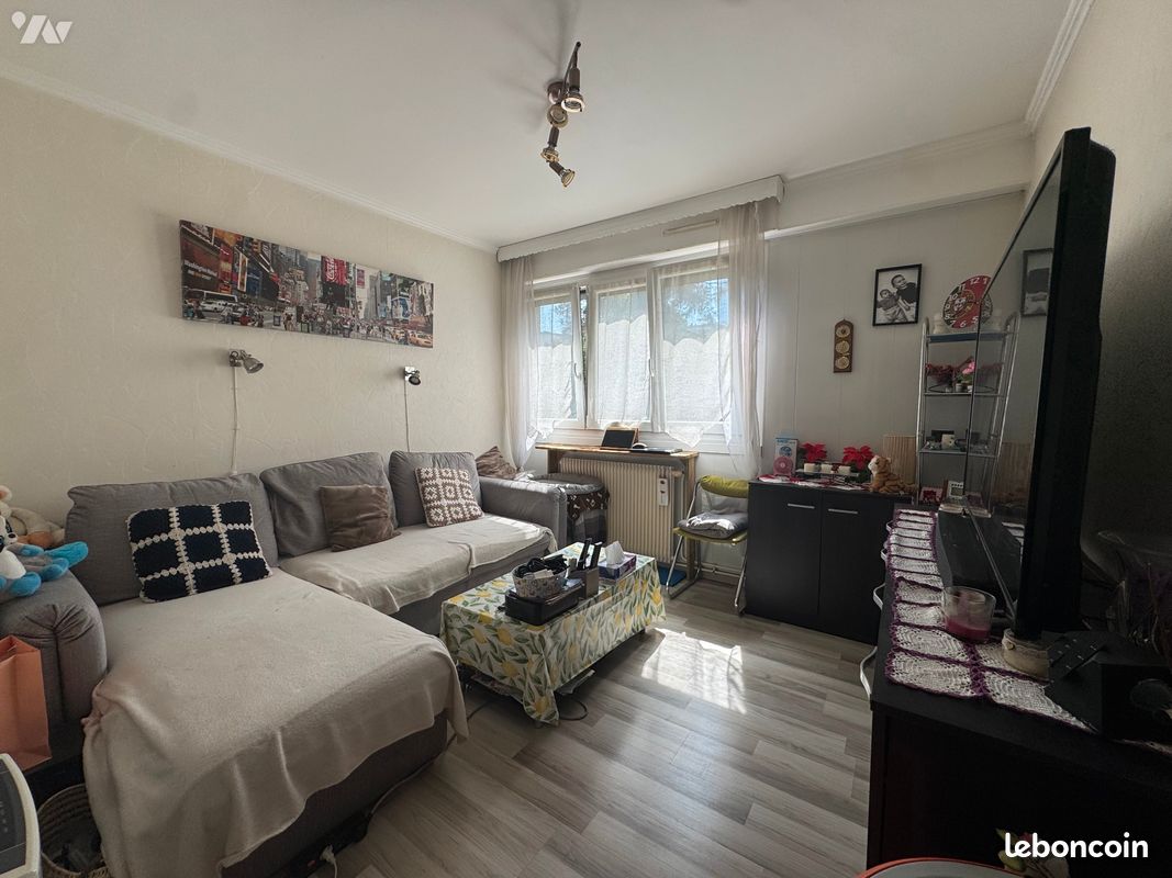 Appartement 5 pièces 77 m² · à Montbéliard · 77 m² · 79 750 €