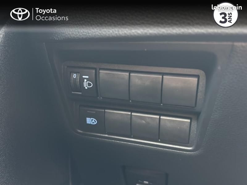 Toyota Yaris 120 VVT-i Dynamic 5p MY22 (image 21)