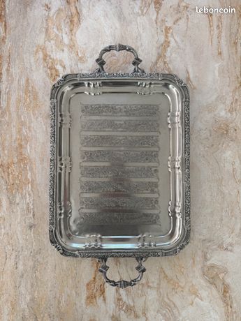 Grand Plateau Ancien En Métal Argenté Sur Pieds, 44.5x34.5cm, Style Rétro