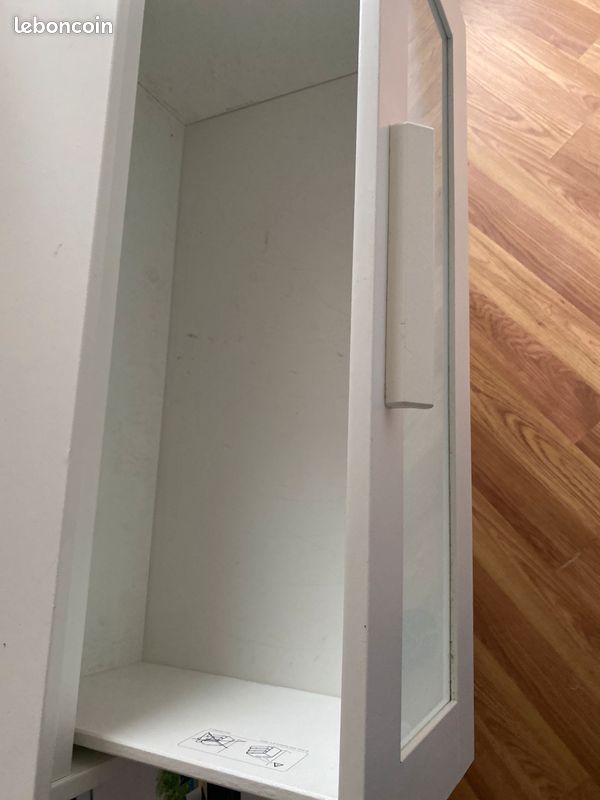 Chambre IKEA : armoire commode table de nuit (image 2)